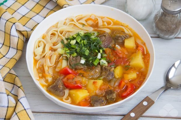 Lagman z wołowiną i gotowym makaronem-prosty i pyszny przepis ze zdjęciem (krok po kroku) Lagman z wołowiną i gotowym makaronem-prosty i pyszny przepis ze zdjęciem (krok po kroku)