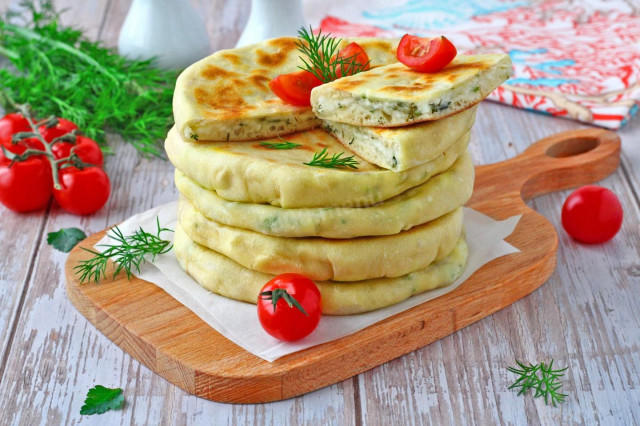 Placki z serem na kefirze z patelni przepis ze zdjęciami krok po kroku i wideo