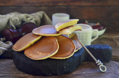 Klasyczne amerykańskie pancakes przepis ze zdjęciami krok po kroku i wideo