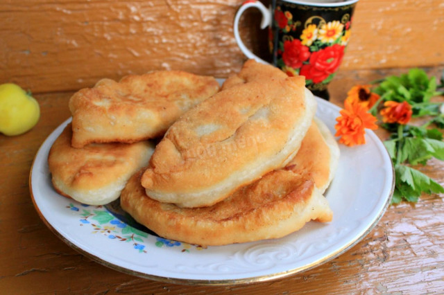 Pierożki z ciasta bez drożdży z patelni przepis ze zdjęciami krok po kroku i wideo