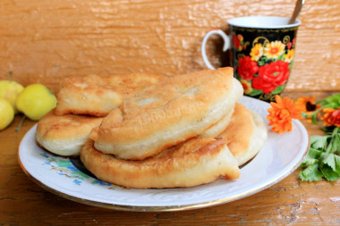 Pierożki z ciasta bez drożdży z patelni przepis ze zdjęciami krok po kroku i wideo