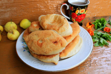 Pierożki z ciasta bez drożdży z patelni przepis ze zdjęciami krok po kroku i wideo