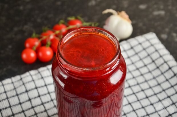 Sos pomidorowy na zimę w powolnej kuchence: zdjęcie przygotowania przepisu, krok 7